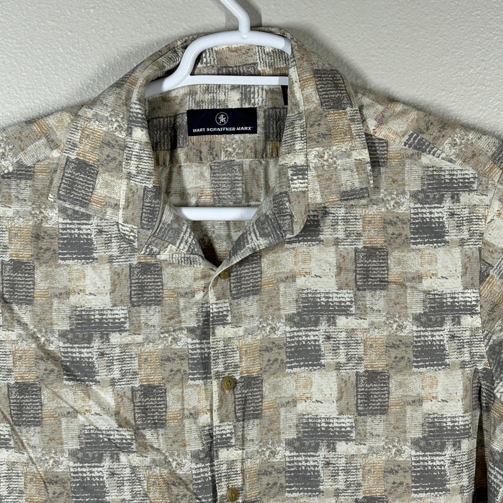 Hart Schaffner Marx Mens Large Short Sleeve Button Down Shirt Geometric Tan Grey